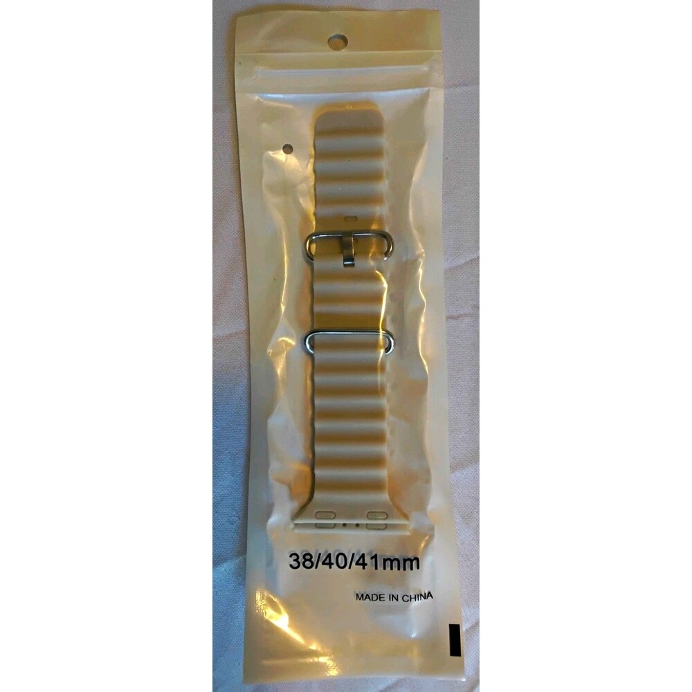 White Silicone Strap Replacement Band for Apple Watch 38mm 40mm 41mm